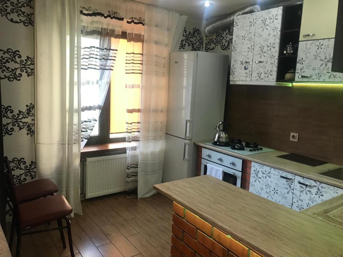 Чудова Квартирка В Кам'Янці -Подільському Camenița Exterior foto